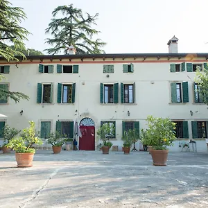 la-rugolana.hotelinveneto.com/